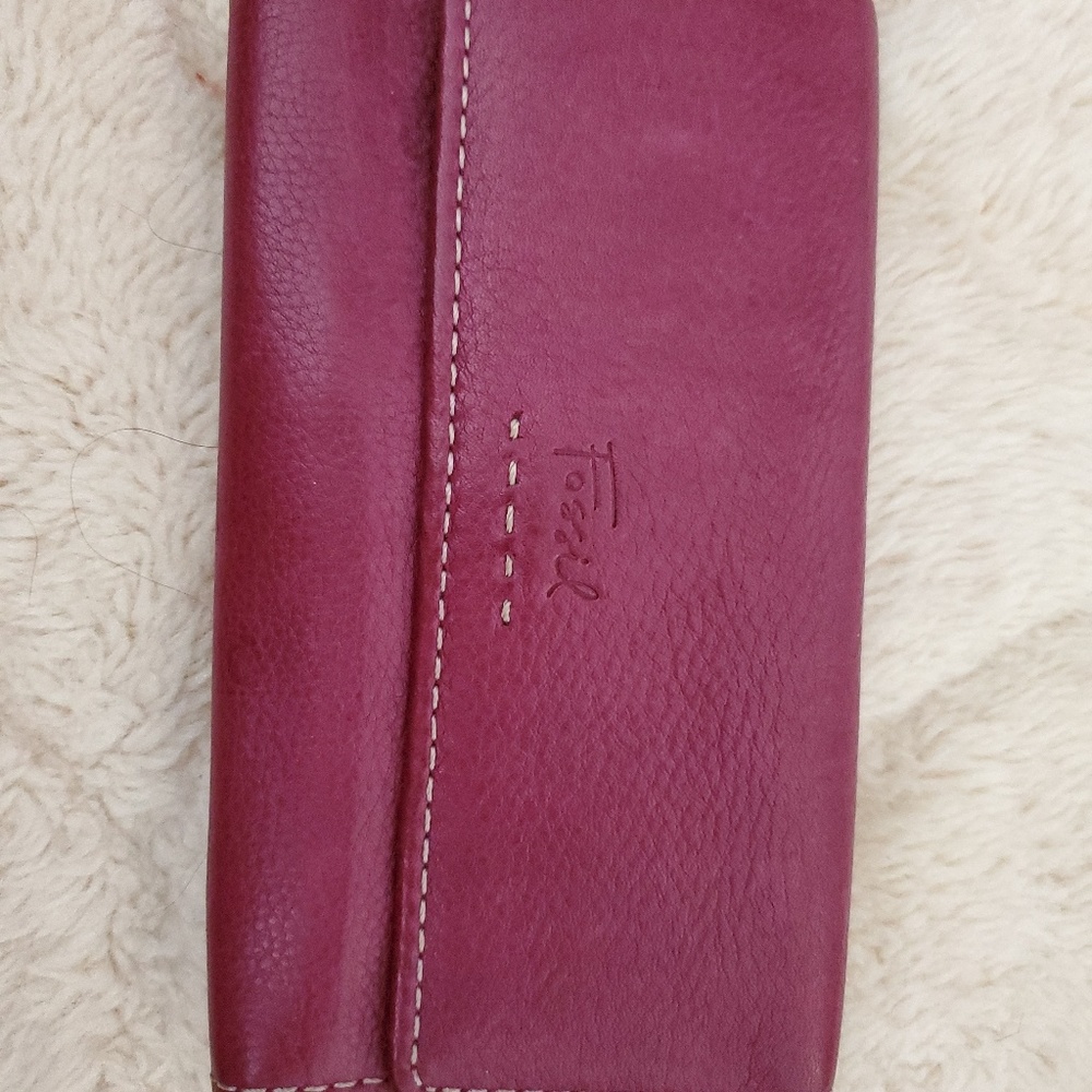 Trifold wallet for women